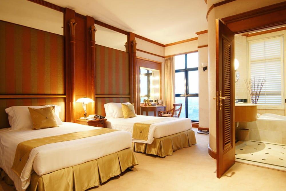 Grand Diamond Suites Hotel Bangkok Exterior foto
