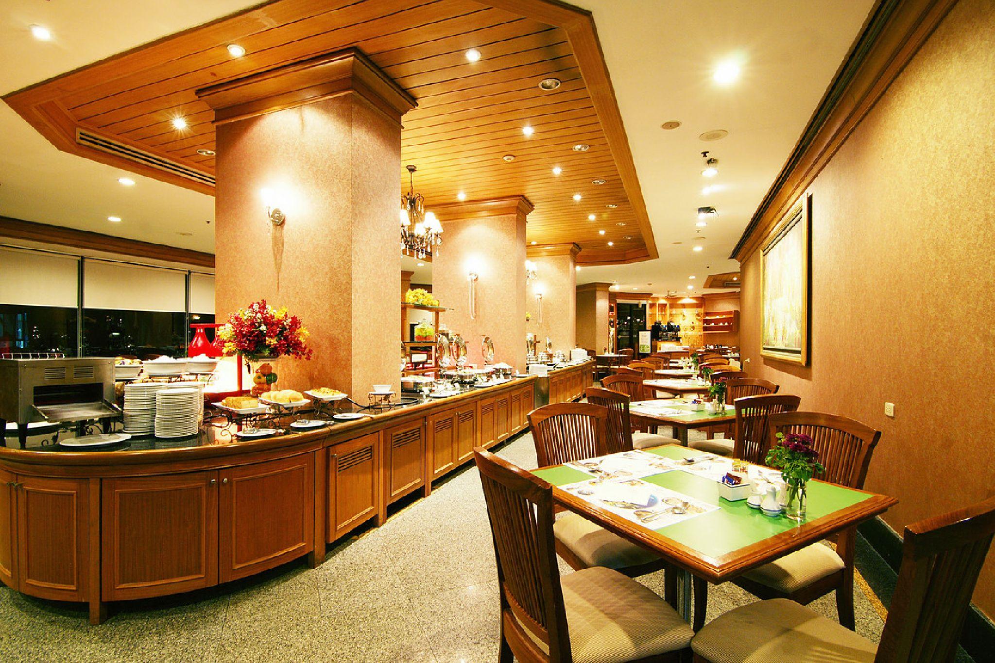 Grand Diamond Suites Hotel Bangkok Exterior foto