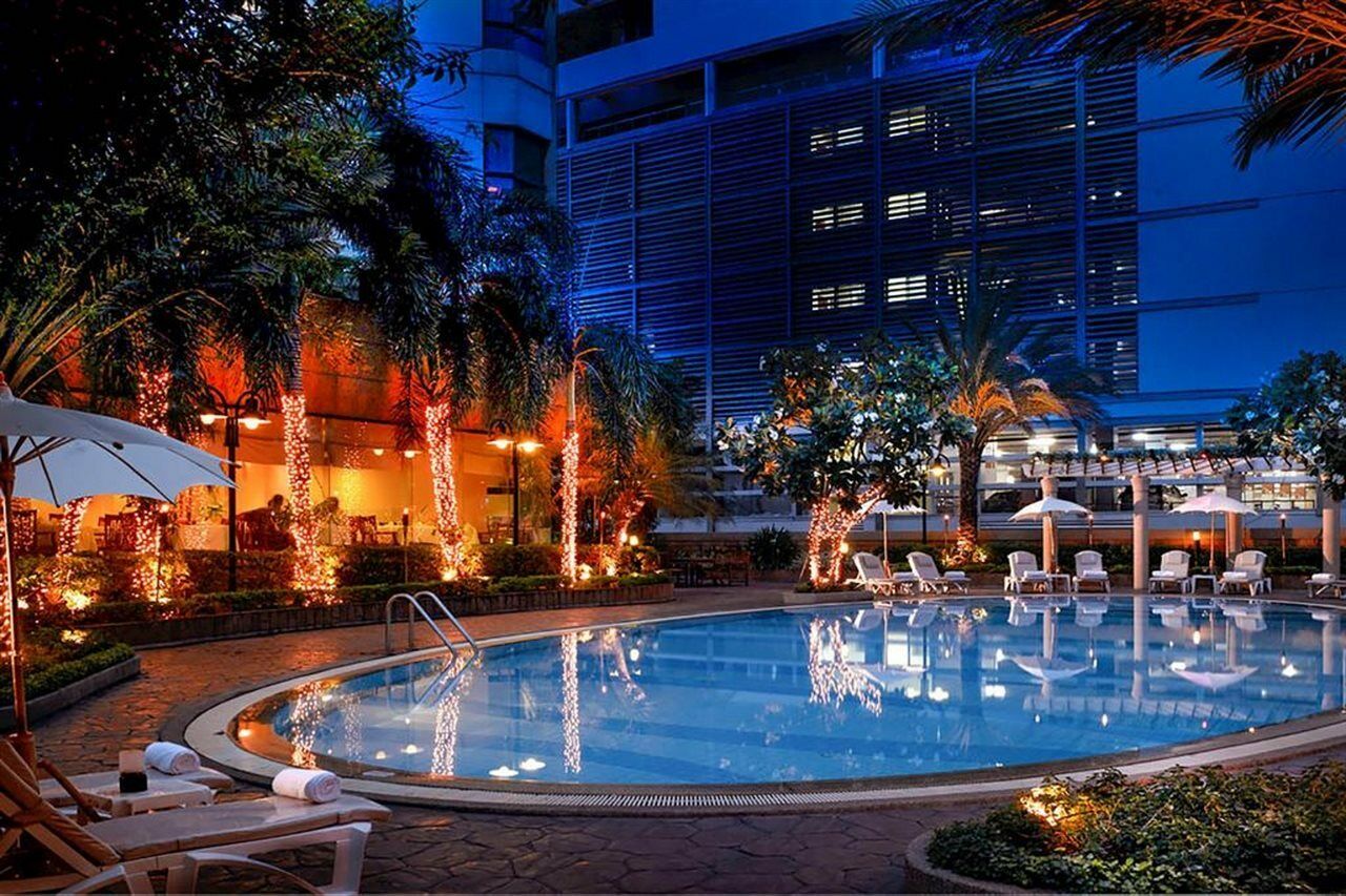 Grand Diamond Suites Hotel Bangkok Exterior foto